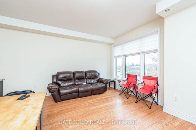 24 Tarmola Park Crt, House attached with 3 bedrooms, 4 bathrooms and 2 parking in Toronto ON | Image 10