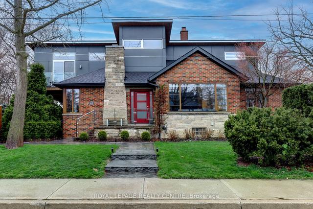 22 Hiawatha Pkwy, House detached with 3 bedrooms, 4 bathrooms and 5 parking in Mississauga ON | Image 12