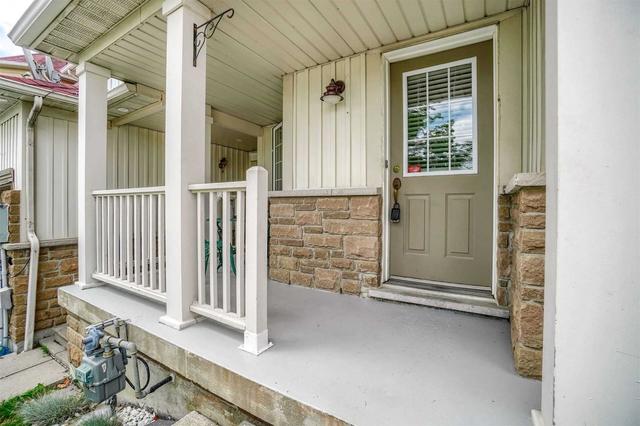 7463 Magistrate Terr, House attached with 3 bedrooms, 2 bathrooms and 3 parking in Mississauga ON | Image 20