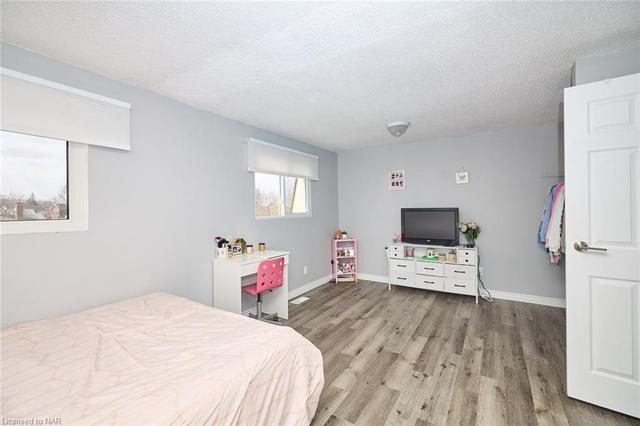 13 - 131 Rockwood Avenue, House attached with 2 bedrooms, 1 bathrooms and 1 parking in St. Catharines ON | Image 5
