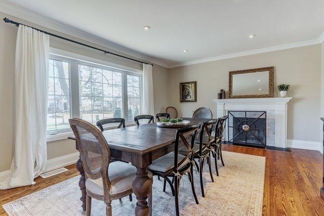 98 Warwood Rd, House detached with 3 bedrooms, 3 bathrooms and 7 parking in Toronto ON | Image 38