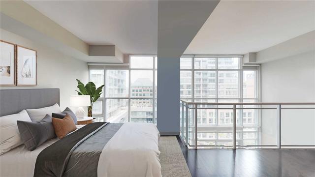 lph 12 - 21 Nelson St, Condo with 1 bedrooms, 2 bathrooms and 1 parking in Toronto ON | Image 3