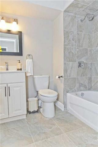 106 Wharton Sq, House detached with 4 bedrooms, 4 bathrooms and 2 parking in Toronto ON | Image 13