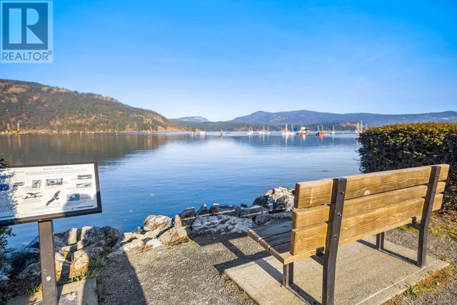 405 - 1838 Cowichan Bay Rd, Condo with 2 bedrooms, 2 bathrooms and 26 parking in Cowichan Valley D BC | Image 3