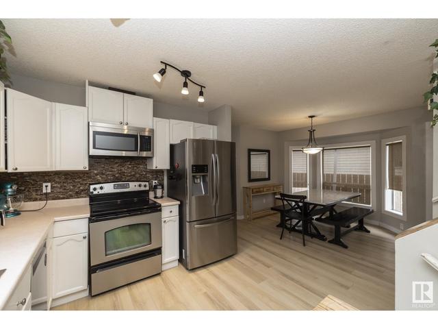 4012 53 St, House detached with 4 bedrooms, 2 bathrooms and null parking in Gibbons AB | Image 6
