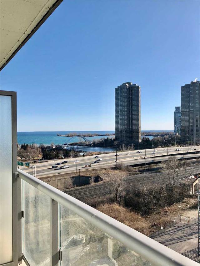 1006 - 105 The Queensway Ave, Condo with 1 bedrooms, 1 bathrooms and 1 parking in Toronto ON | Image 8