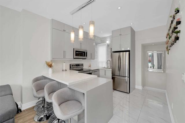 8 D'arcy St, House attached with 4 bedrooms, 3 bathrooms and 0 parking in Toronto ON | Image 15