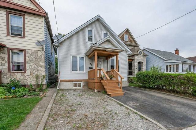 96 Chatham St, House detached with 3 bedrooms, 1 bathrooms and 2 parking in Hamilton ON | Image 12