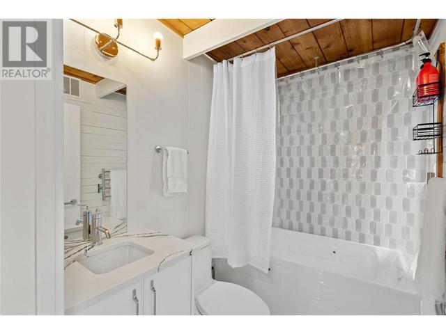 266 Alder Avenue, House detached with 3 bedrooms, 2 bathrooms and 1 parking in Okanagan Similkameen I BC | Image 36