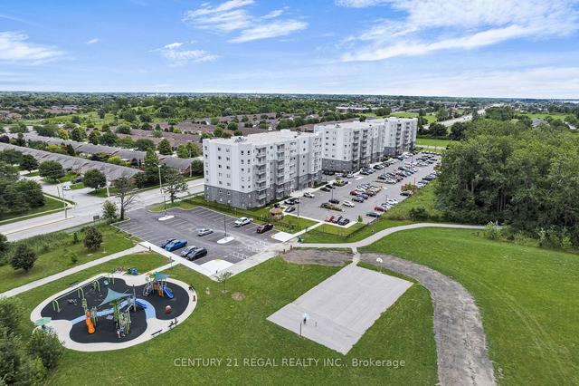 708 - 1675 Banwell Rd, Condo with 2 bedrooms, 2 bathrooms and 1 parking in Windsor ON | Image 1