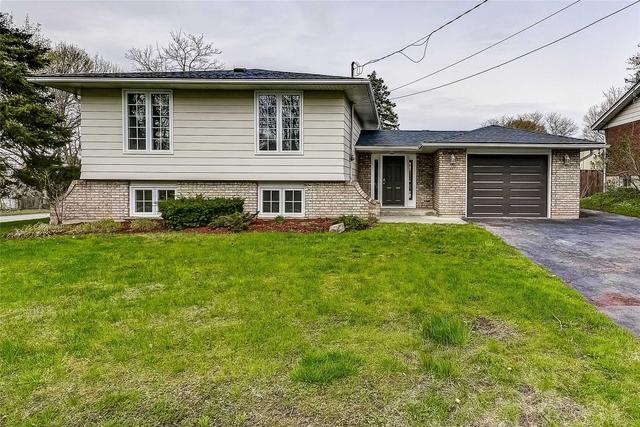 1190 Haist St, House detached with 3 bedrooms, 2 bathrooms and 5 parking in Pelham ON | Image 12