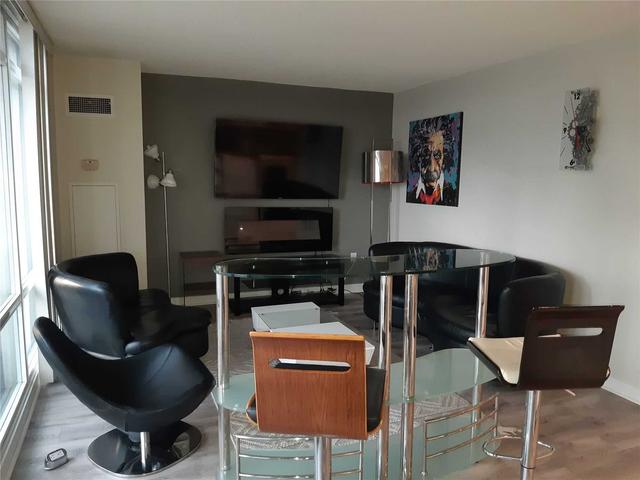 820 - 4k Spadina Ave, Condo with 2 bedrooms, 2 bathrooms and 1 parking in Toronto ON | Image 13