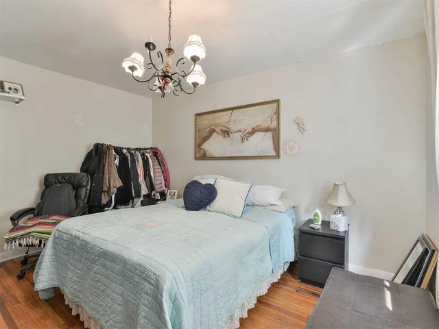3286 Michaud Ave, House detached with 2 bedrooms, 2 bathrooms and 4 parking in Mississauga ON | Image 18