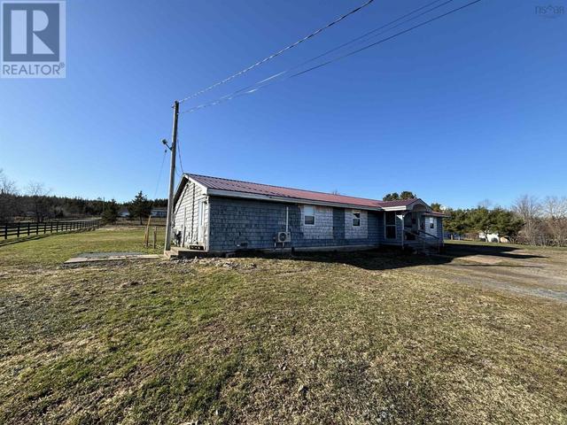 71 Highway 336, House detached with 3 bedrooms, 1 bathrooms and null parking in Halifax NS | Image 4