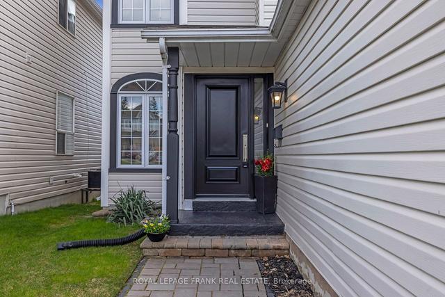 929 Glenbourne Crt, House detached with 3 bedrooms, 3 bathrooms and 5 parking in Oshawa ON | Image 34
