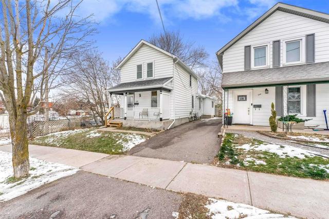 130 Robinson St, House detached with 3 bedrooms, 2 bathrooms and 3 parking in Peterborough ON | Image 12