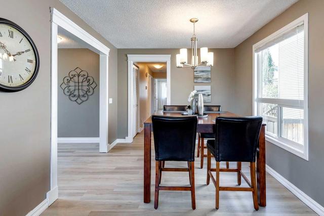 1035 Riverbend Drive Se, House detached with 4 bedrooms, 2 bathrooms and 2 parking in Calgary AB | Image 10