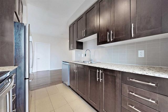 4007 - 4070 Confederation Pkwy, Condo with 2 bedrooms, 2 bathrooms and 1 parking in Mississauga ON | Image 2