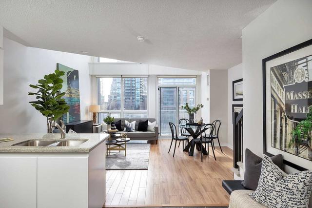 402 - 1029 King St W, Condo with 1 bedrooms, 1 bathrooms and 1 parking in Toronto ON | Image 19