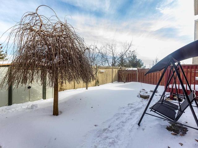 6 Sherbo Cres, House detached with 3 bedrooms, 3 bathrooms and 2 parking in Brampton ON | Image 18