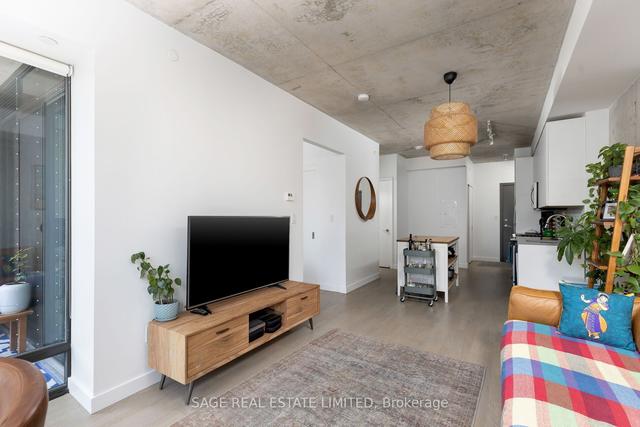 323 - 246 Logan Ave, Condo with 1 bedrooms, 1 bathrooms and 1 parking in Toronto ON | Image 19