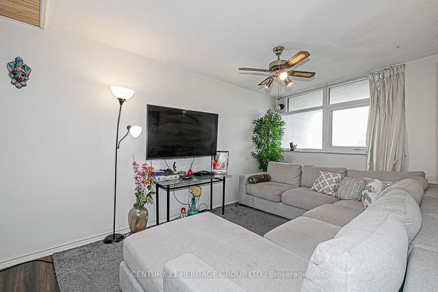 1403 - 100 Echo Pt, Condo with 3 bedrooms, 2 bathrooms and 1 parking in Toronto ON | Image 6