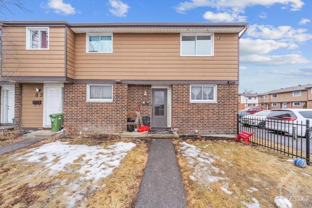 81 Bellman Drive, Townhouse with 3 bedrooms, 2 bathrooms and 1 parking in Ottawa ON | Image 1