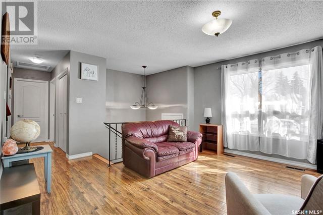 314 113th Street W, House detached with 4 bedrooms, 2 bathrooms and null parking in Saskatoon SK | Image 6
