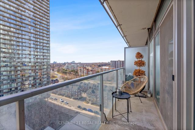 1307 - 103 The Queensway St, Condo with 1 bedrooms, 1 bathrooms and 1 parking in Toronto ON | Image 14