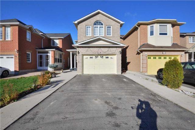 23 Mannel Cres, House detached with 4 bedrooms, 4 bathrooms and 4 parking in Brampton ON | Image 1