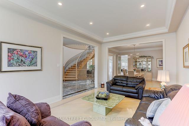 25 Bowan Crt, House detached with 5 bedrooms, 7 bathrooms and 7 parking in Toronto ON | Image 30