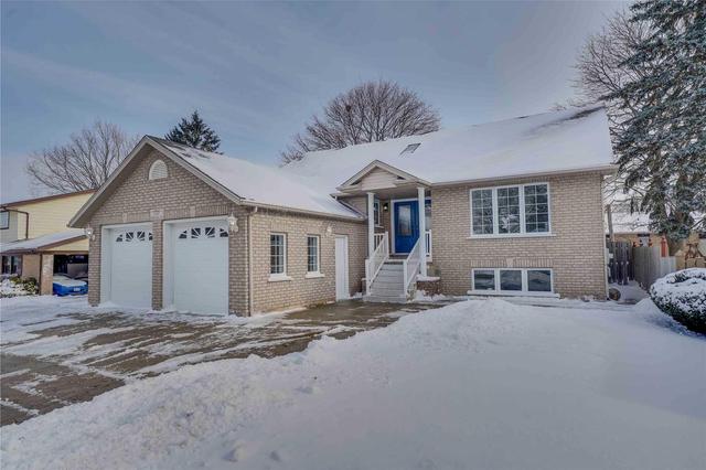 Upper - 197 Memorial Dr, House detached with 3 bedrooms, 2 bathrooms and 2 parking in Brantford ON | Image 7