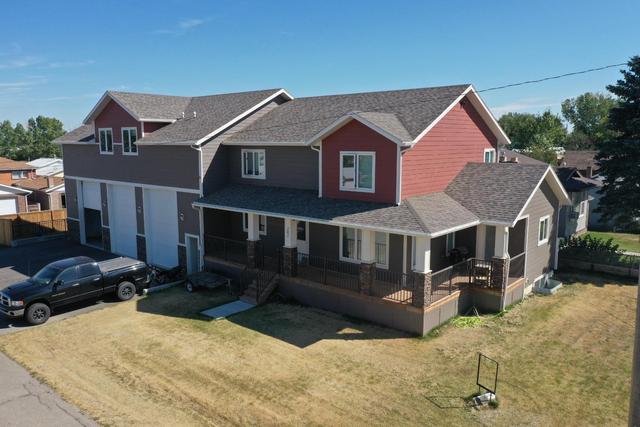 203 1 Street Ne, House detached with 9 bedrooms, 5 bathrooms and 7 parking in Lethbridge County AB | Image 14