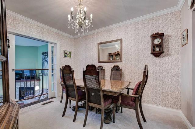 94 Dorset Rd, House detached with 3 bedrooms, 2 bathrooms and 5 parking in Toronto ON | Image 27