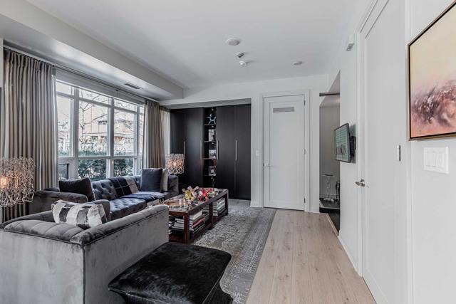 l 102 - 150 Homewood Ave, Townhouse with 2 bedrooms, 2 bathrooms and 1 parking in Toronto ON | Image 3