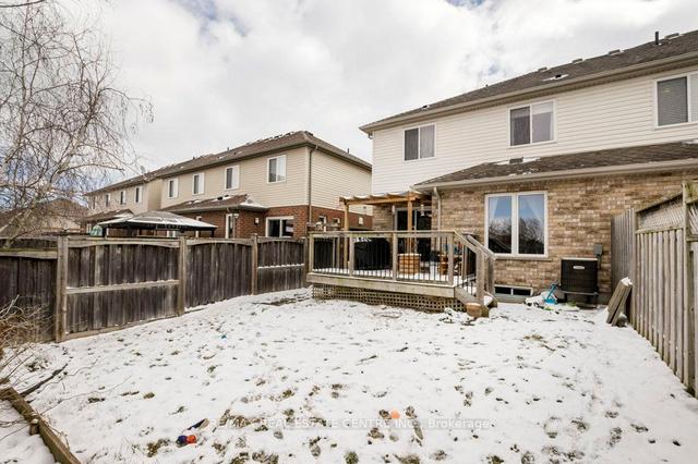 32 Wilkie Cres, House attached with 3 bedrooms, 4 bathrooms and 2 parking in Guelph ON | Image 35