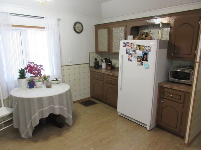 435 3 Street, House detached with 4 bedrooms, 2 bathrooms and 2 parking in Taber MD AB | Image 5