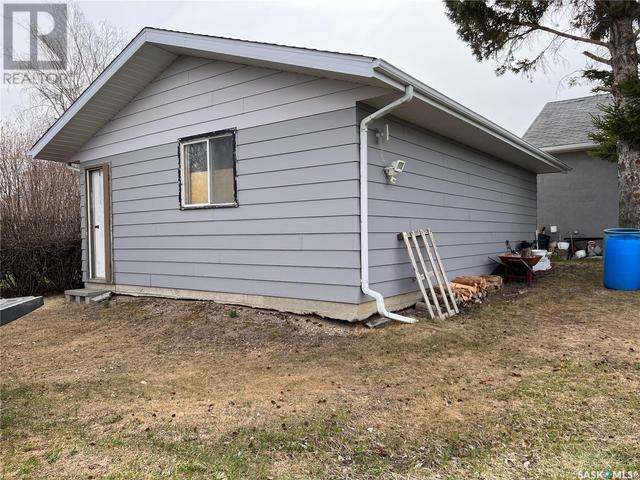 608 B Avenue W, House detached with 5 bedrooms, 2 bathrooms and null parking in Wynyard SK | Image 37