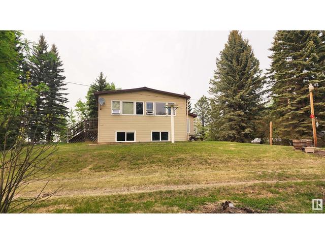 9202 Twp Rd 584, House other with 4 bedrooms, 1 bathrooms and 10 parking in St. Paul County No. 19 AB | Image 37