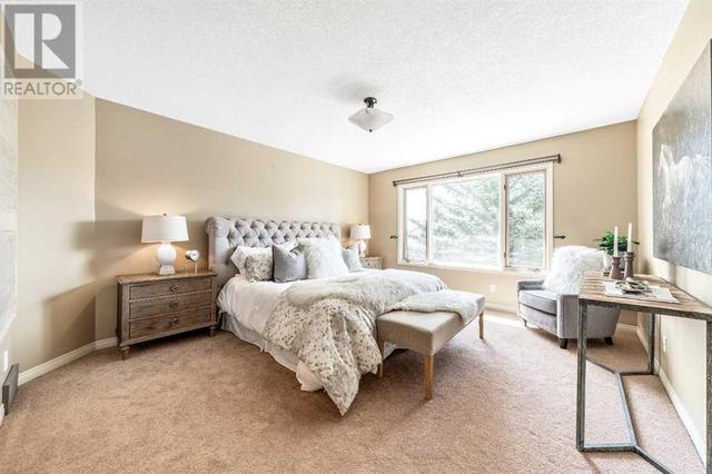 105 Candle Place Sw, House detached with 4 bedrooms, 3 bathrooms and 6 parking in Calgary AB | Image 21