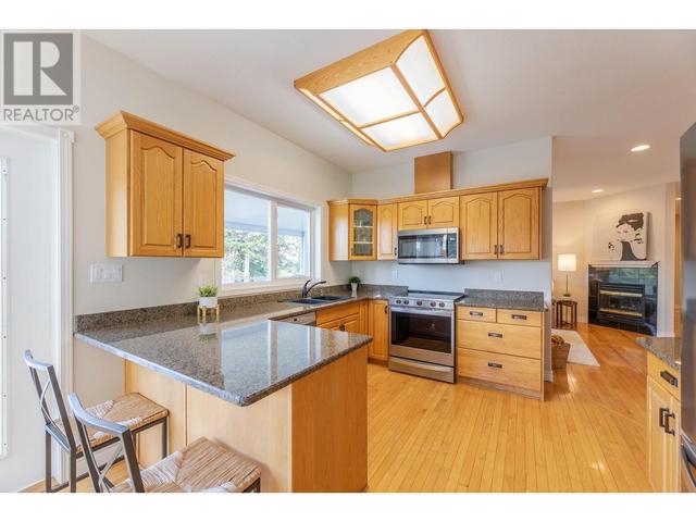 276 Heritage Boulevard, House detached with 3 bedrooms, 2 bathrooms and 2 parking in Okanagan Similkameen D BC | Image 21