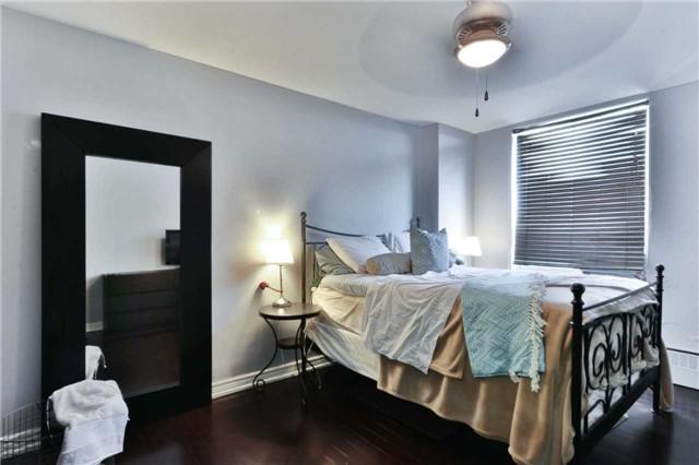 1001 - 1 Four Winds Dr, Condo with 2 bedrooms, 1 bathrooms and 1 parking in Toronto ON | Image 10
