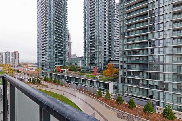 723 - 4055 Parkside Village Dr N, Condo with 2 bedrooms, 2 bathrooms and 1 parking in Mississauga ON | Image 14