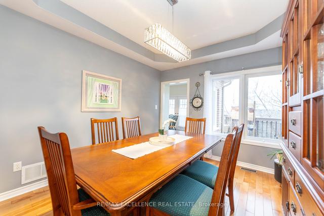 423 Mapleton Ave, House detached with 4 bedrooms, 3 bathrooms and 4 parking in Barrie ON | Image 6