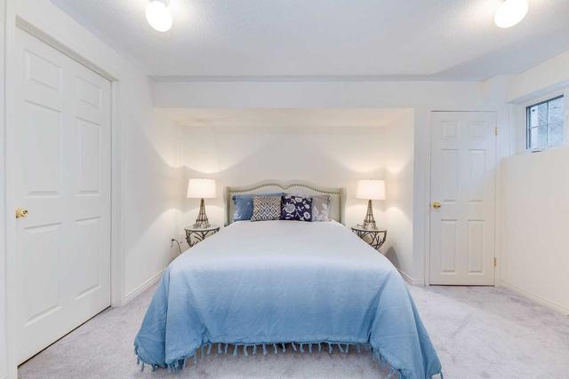 43 Odoardo Di Santo Circ, House attached with 3 bedrooms, 5 bathrooms and 1 parking in Toronto ON | Image 27