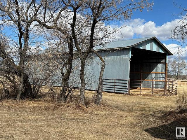 60218 Rr 210, House detached with 2 bedrooms, 1 bathrooms and null parking in Thorhild County AB | Image 54
