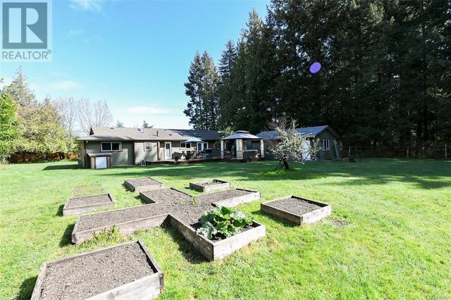 1787 Ryan Rd E, House detached with 3 bedrooms, 2 bathrooms and 6 parking in Comox Valley B (Lazo North) BC | Image 47