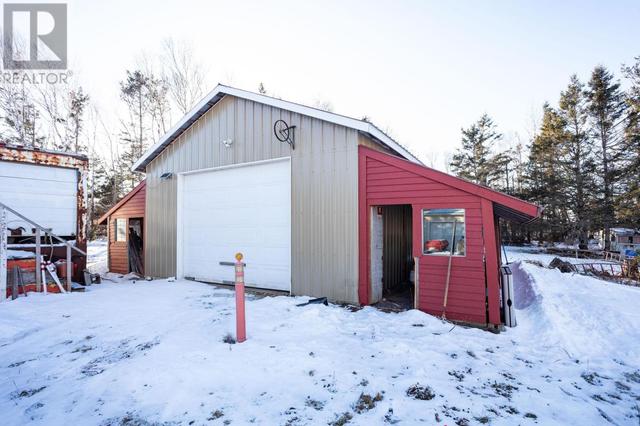 10183 Trans Canada Highway, House detached with 3 bedrooms, 2 bathrooms and null parking in Hazelbrook PE | Image 31