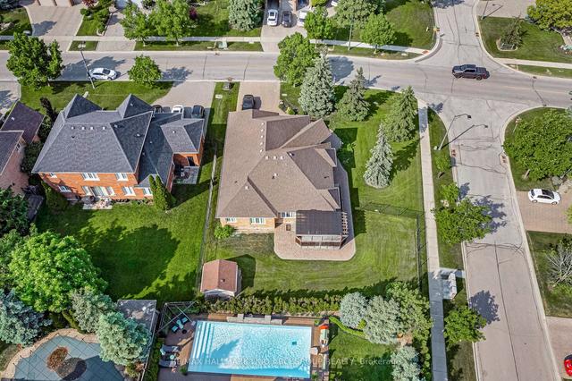 308 Roselawn Dr, House detached with 3 bedrooms, 3 bathrooms and 6 parking in Vaughan ON | Image 31
