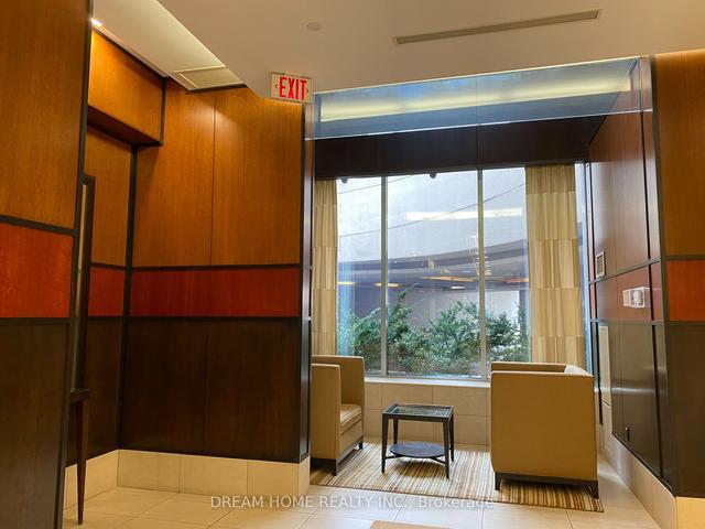 535 - 33 Cox Blvd, Condo with 2 bedrooms, 2 bathrooms and 1 parking in Markham ON | Image 6
